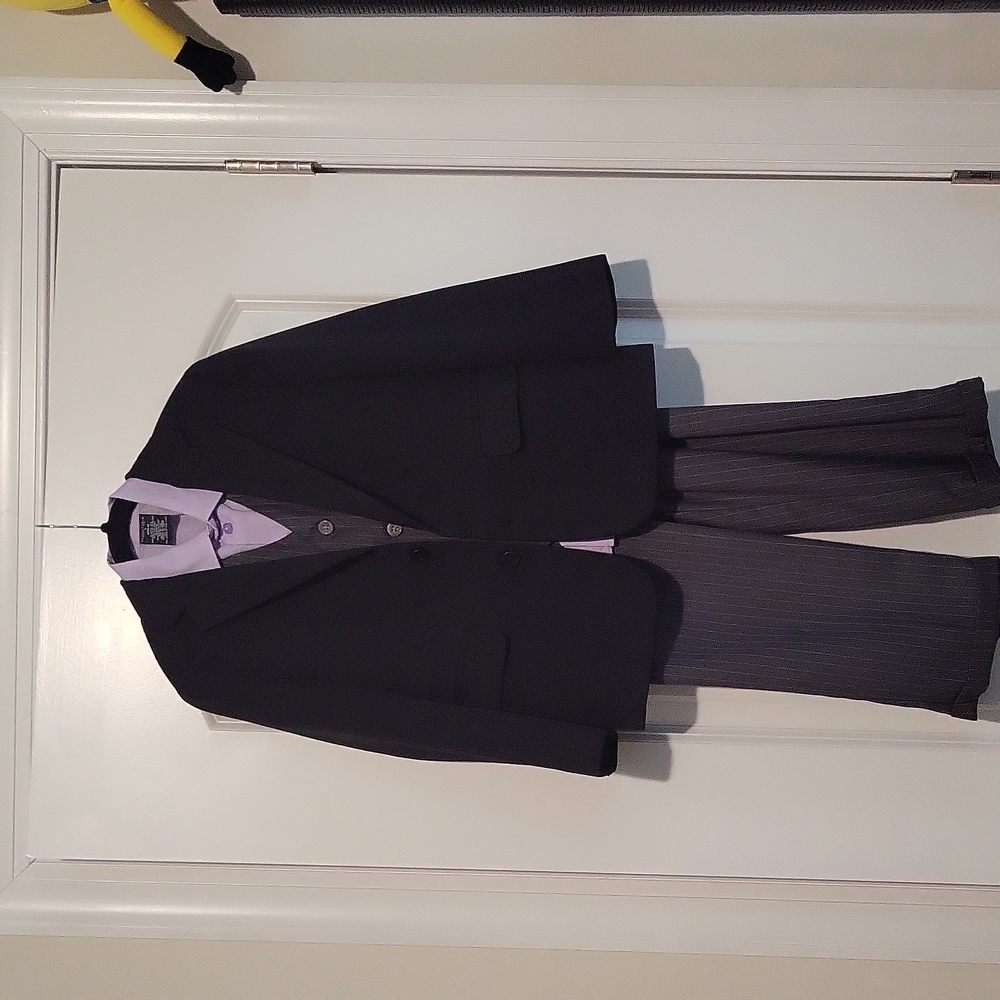 Boy's suit
